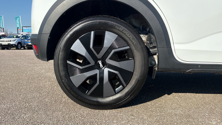 Dacia Sandero Stepway 1.0 TCe Essential 5dr Petrol Hatchback